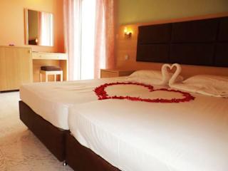 Leonidas Hotelの写真