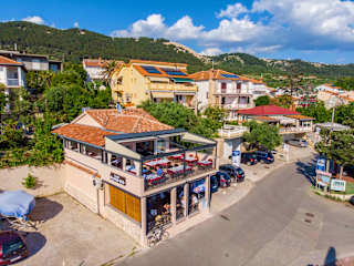 Photos of Captain's club
