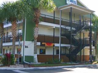 Photos of Sunstyle Suites