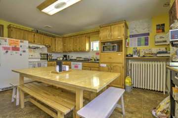 Photos of HI Charlottetown Backpackers Inn