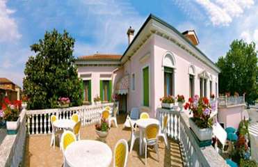 Photos of Albergo Villa Serena