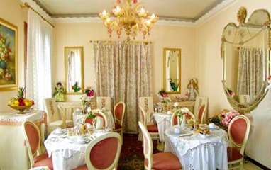 Photos of Albergo Villa Serena