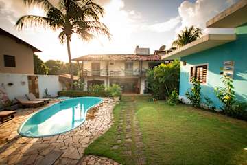 Photos of Surfcamp Arara
