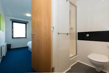Photos of Destiny Student - Shrubhill