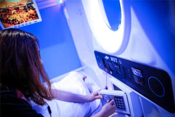 Photos of MET A Space Pod