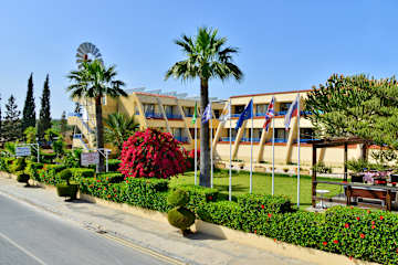 Photos of Napa Prince Hotel Apartments