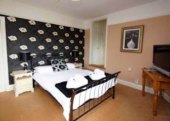 Photos of The Devonshire Arms Hotel