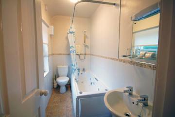 Photos of The Devonshire Arms Hotel