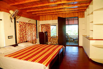 Photos of Kadalkkara Lake Resort