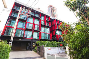 Photos of Sleep Box Sukhumvit 22