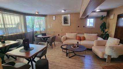 Photos of Jeweller Family Hotel