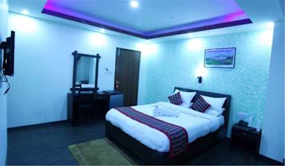 Photos of Alpine Hotel and Apartment