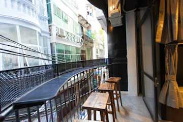 Photos of Luxury Backpackers