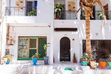 Photos of Dakar International House