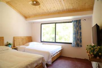Photos of Yangjiajie Inn