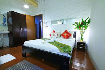 Photos of Lagenda House