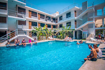 Photos of Carola Lodge