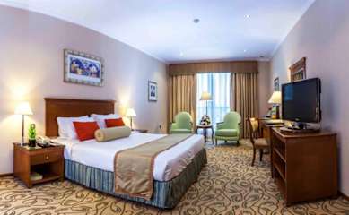 Photos of The Country Club Hotel