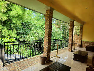 Photos of Green View Backpackers Inn