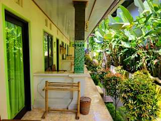 Photos of Green View Backpackers Inn