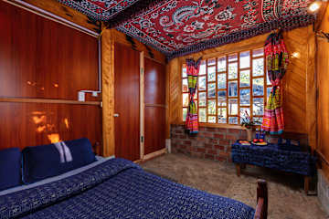 Photos of Hmong Sister House and Trekking