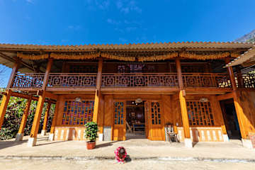 Photos of Hmong Sister House and Trekking