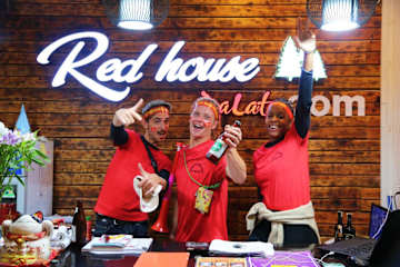 Redhouse Backpackers Hostelの写真