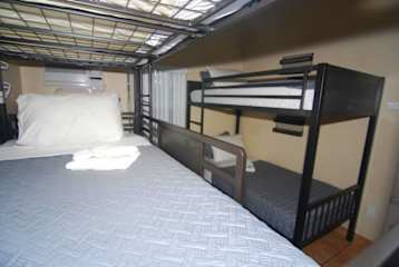 Photos of Sheridan Hostel
