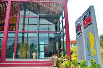 Photos of Lanta Hostel