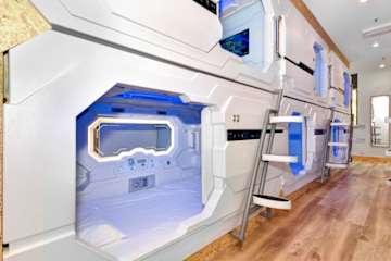 Fotos de The SpaceQ Capsule Hotel
