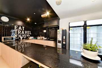Fotos de The SpaceQ Capsule Hotel