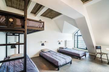 Photos of Charleroi Youth Hostel