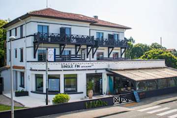 Photos of Single Fin Hotel & Lodge