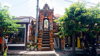 Photos of Gusti Backpackers House
