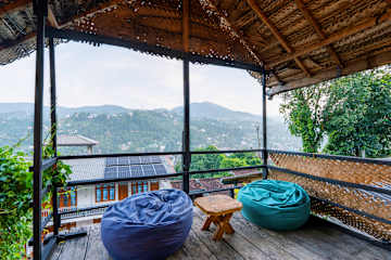 Photos of Deck on the Hills