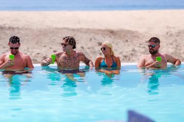 Photos of My Mate’s Place Gili Air