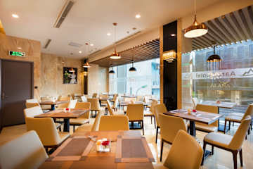 Photos of Aaron Hotel