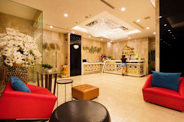 Photos of Aaron Hotel