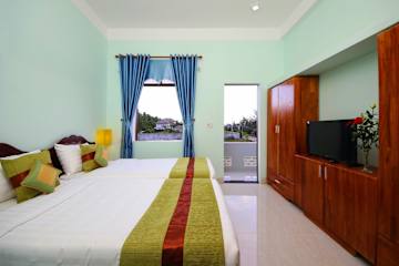 Photos of Hoi An Sea Sunset Villa & Bar