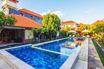Photos of Gora Beach Inn