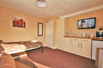 Photos of Central Studios Gloucester Road