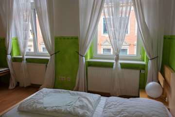 Photos of Louise 20