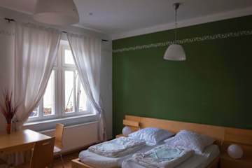Photos of Louise 20