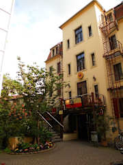 Photos of Louise 20