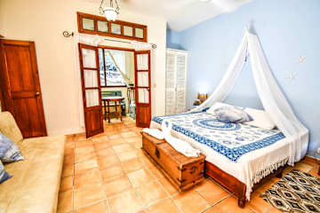 Photos of Casa Freud