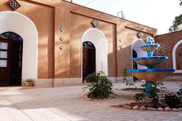Photos of Kaaj-e-Kohan