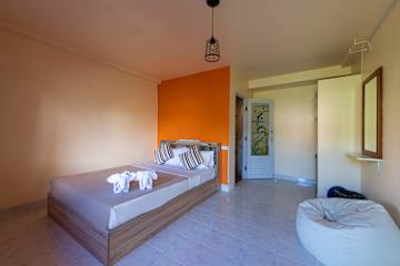Photos of myPatong Social Hostel