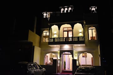 Photos of Ranthambore Mahal