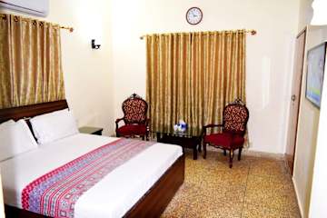 Photos of Bath Island Houses