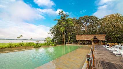 Photos of On Vacation Amazon